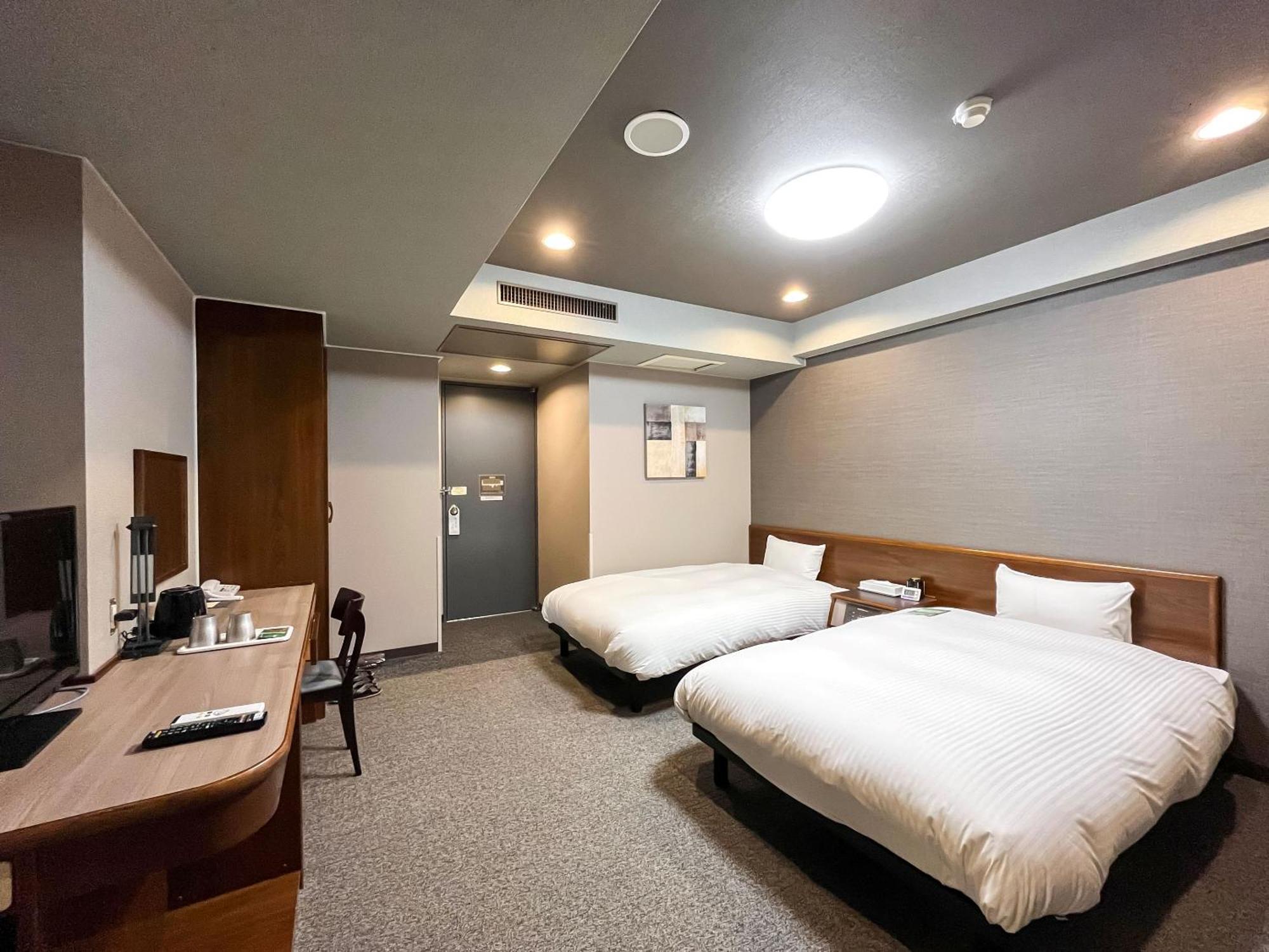 Hotel Route-Inn Daini Nagano Bagian luar foto